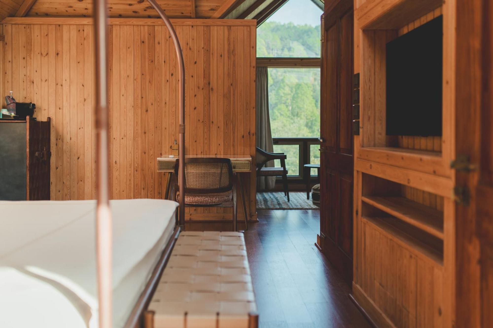 Brij Atmanya Bhowali, Nainital, A Luxury Mountain Escape Екстериор снимка