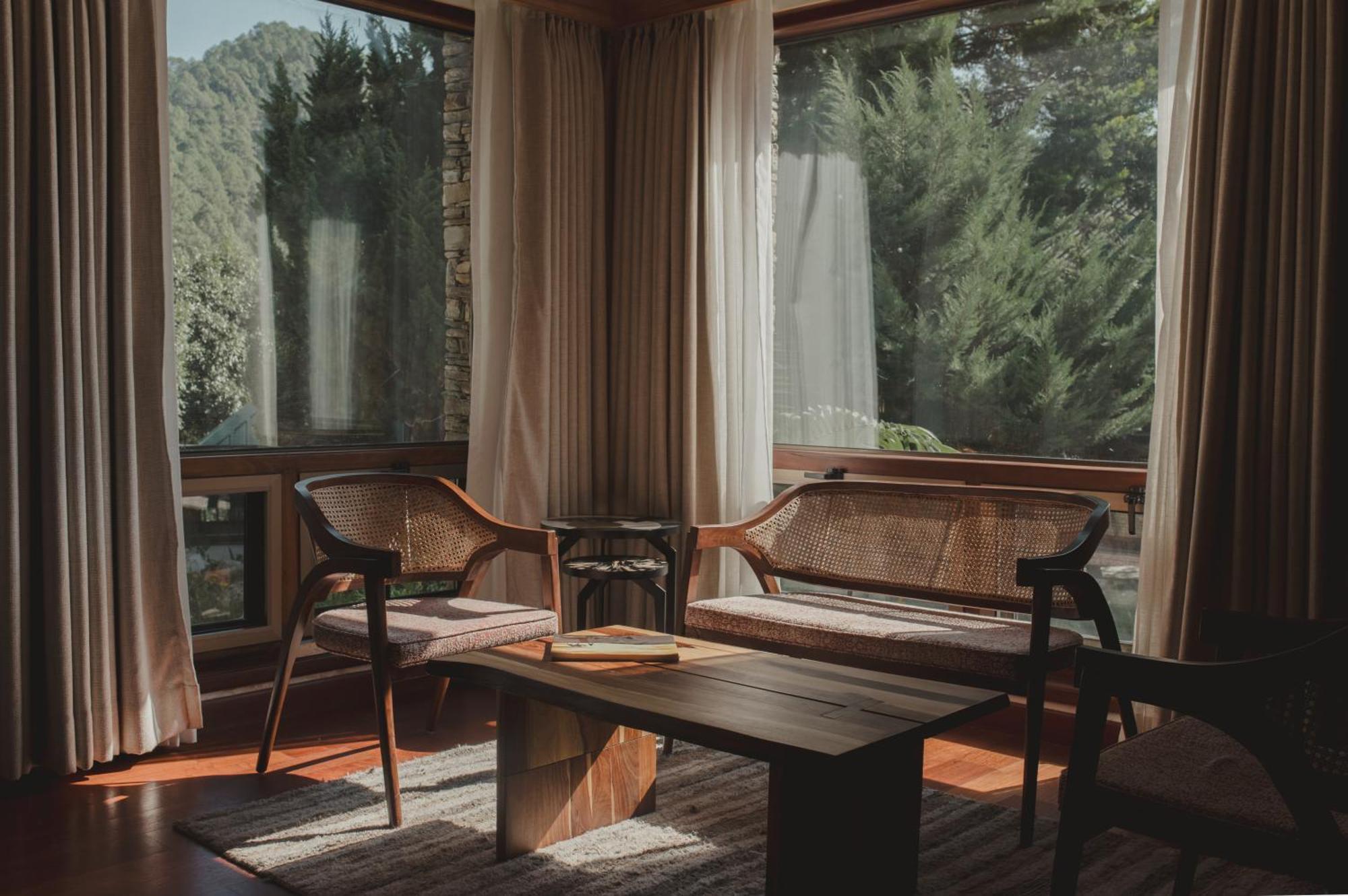 Brij Atmanya Bhowali, Nainital, A Luxury Mountain Escape Екстериор снимка